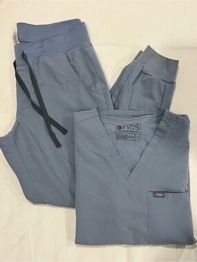 FIGS Scrub Set Medium Dusty Blue
